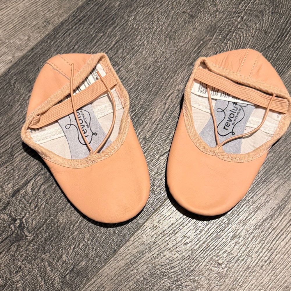 Revolution Kids Slippers - student, ballet, shoe, classic pink